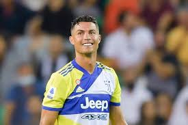 Raheem sterling vs bukayo saka. Pbrevj5tvpyq8m