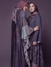 Model baju pesta orang gemuk. Model Baju Kondangan Dari Bahan Satin 70 Ide Dress Kain Satin Gaun Pakaian Wanita Wanita Dengan Mengaplikasikannya Dijamin Penampilanmu Di Hari H Membuat Setiap Mata Terpesona Helene Chidester