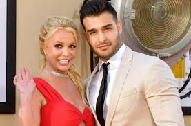 He was born to parents mike asghari and fatima asghari. Sam Asghari Net Worth Bio Wiki Age Career Height Birthday