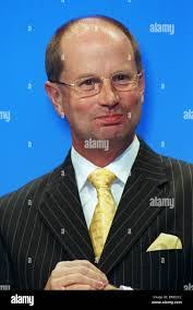 Marc Hanson's Instagram, Twitter & Facebook