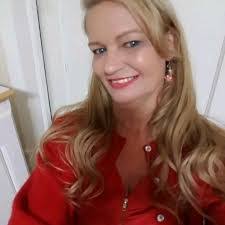 Tammy Booth's Instagram, Twitter & Facebook