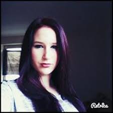 Stream Desiree Herrmann music