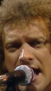 Throwing it back to 1982 with a live performance of “Break It Up” from '4'  'FOREIGNER 4 DELUXE' featuring newly remastered audio, live recordings from  the 1981 and 1982 world tour, instrumental