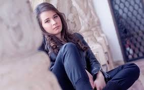 Premieră „între chin și amin. Intre Chin Si Amin Protv Ro