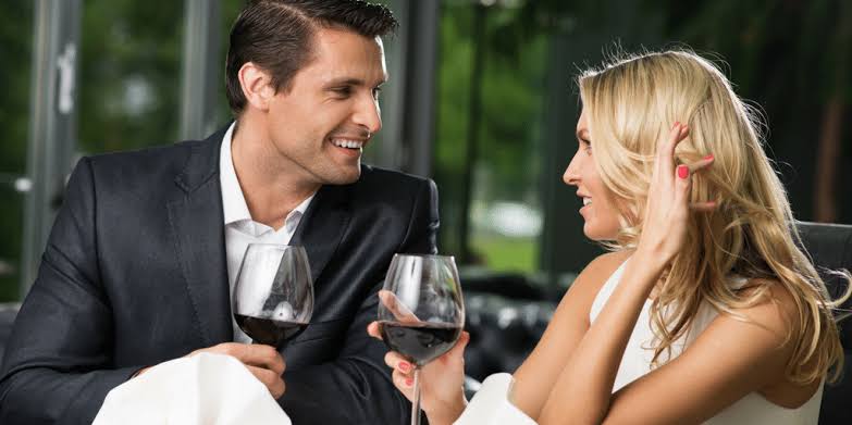 Building Confidence Before a First Date: How to Check a Dating Profile Picture Before You Meet