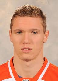 Player photos for the 2012-13 Penza Dizelist at hockeydb.com