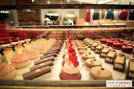 86 Champs Le Salon De The De Pierre Herme Sur Les Champs Elysees Salon De The Pierre Herme Gastronomie
