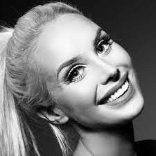 Today franzén lives in stockholm, sweden but also has an apartment in marabella, spain. Julia Franzen Youtube
