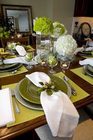 44 Terrific Table Setting Ideas For Dinner Parties Holidays 2020 Christmas Dinner Table Settings Dining Table Decor Dinner Party Table Settings
