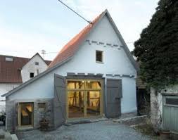 Sanierung Und Umbau Einer Denkmalgeschutzten Scheune Velux Haus Renovieren Haus Umbau Architekt