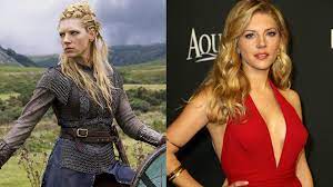 The canadian actress stars as lagertha on the wildy popular history channel series vikings, a role that allows her to show off her acting chops and her accomplished martial arts background. Vikings Les Acteurs Avec Et Sans Leur Costume Geekqc Ca