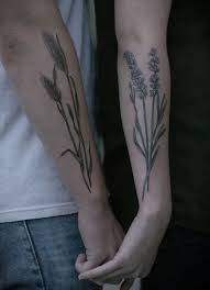 A great flower tattoo that sits snugly on the ankle. 26 Delicate Botanical Tattoos Ideas Tattoodo