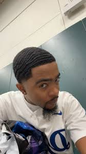 Fresh lining and Taper after a wash and style 🤝 : r/360Waves