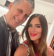 MONA STACY ⭐️✨