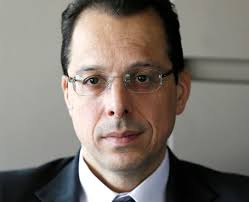 Μιχάλης ρέππας, θανάσης παπαθανασίου, αλέξανδρος αντωνόπουλος, αντώνης λουδάρος, ευδοκία ρουμελιώτη, φώτης σεργουλόπουλος, όθωνας. Attica Bank Neos Ceo O Ale3andros Antwnopoylos Koyrdisto Portokali