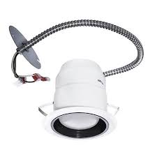 Diameter and uses only 3 watts, making it a great solution for installations where a slim profile, recessed spotlight is ideal, such as cabinets, display shelving, vanities and staircases. Nadair 22whl Albp Bk 6 In Led Indoor Outdoor Swivel Recessed Light For Br30 44 White Walmart Canada