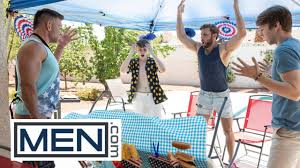 Flipping Cookout Fiasco MEN  Bruce Beckham, Jake Preston, Dom King