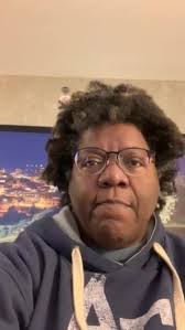 Maj Stephanie Roose (2010) sending love to the class of '20!