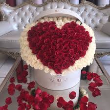 With our exotic floral bouquets, we make sure that your special occasion only adds to those beautiful memories that you would love. This Valentine S Day Sweep Her Off Her Feet With This Beautiful Arrangement Jfl Flowers Luxury V Valentines Flowers Flowers Bouquet Gift Luxury Flowers