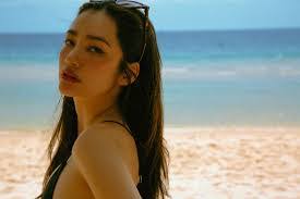 Jessica Diem's Instagram, Twitter & Facebook