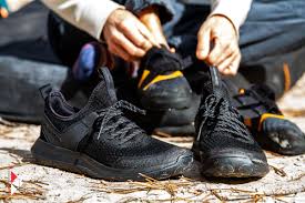 The upper provides a snug, sock like fit, and the material is highly breathable, so perfect for warmer weather while giving you a shoe that has a great look. Test Matos Les Chaussures Five Ten Access Knit Planetgrimpe Toute L Actualite Escalade