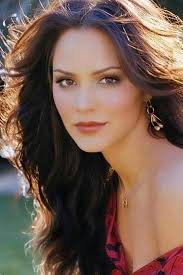 Someone often says to me: you are a strong woman, only I look at him and a  slight smile touches my eyes. Am I strong? I am not strong, I give myself