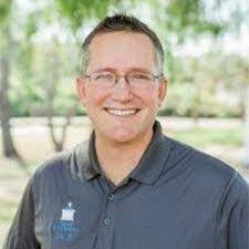 Scott Sandgren's Instagram, Twitter & Facebook