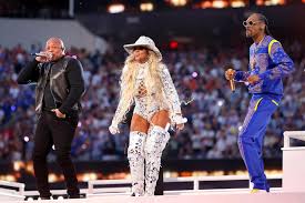 Super Bowl Lvi Halftime Show Features Snoop Dogg Eminem Dr Dre And Mary J Blige Cbs News