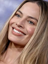 Margot Robbie