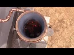 Ibc Tank Zum Jacuzzi Umgebaut Pool Fur Kleines Geld In Kurzer Zeit Mit Super Optik Verlosung Youtu Heizung Selber Bauen Poolheizung Holz Diy Poolheizung