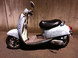 no 0459 ニックネーム カッキー メーカー名 車種 年式 メーカー honda 車種 スクーピー 年式 2000年 推定 アピールポイント 約5 6年前に 所さんの影響により原付を自家塗装 タミヤのスプレー缶5本程度使用 その後は 天日雨ざ スクーピー