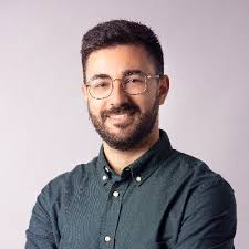 𝗞𝗲𝘃𝗶𝗻 𝗥𝗼𝘀𝘁 👨🏻‍💻 (@kevinroscu)