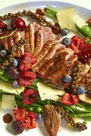 Magret De Canard Aux Fruits Rouges Recept Avondmaaltijden Koken Borden