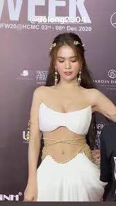 Maybe you would like to learn more about one of these? Camera ThÆ°á»ng Khong Háº¡i Ná»•i Ngá»c Trinh Ä'áº¹p Tá»±a Ná»¯ Tháº§n Há»Ÿ Báº¡o Khoe Vong 1 CÄƒng Tran Netizen Pháº£n á»©ng Báº¥t Ngá»