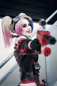 Harley Quinn Birds Of Prey Club Makeup Pin On Cosplayclass Cos Club