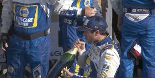أفلام أجنبية, افلام 2020, دراما, كوميدي. Gif Playoffs Round 7 Round Of Drinks Nascar