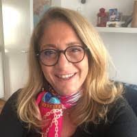 Stephen Noga's Instagram, Twitter & Facebook