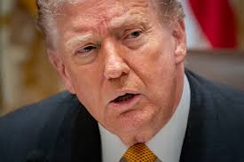 DUKE SPLITS HEART OF LOUISIANA INTO BLACK AND WHITE