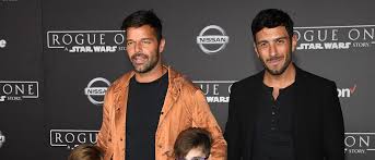 Dec 30, 2020 · de alba talks about her past relationship with ricky martin. Vor Seinem Coming Out Ricky Martin War In Frauen Verliebt Promiflash De