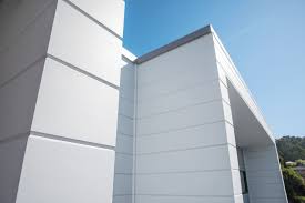 Naturally durable and resistant to rot, shingles are well suited for the architectural styles of the craftsman or arts and crafts aesthetic, especially the craftsman bungalow so commonly found in the bay area. The Artisan Lookbook James Hardie Artisan Luxury Luxury Exterior House Designs Exterior Shiplap Siding