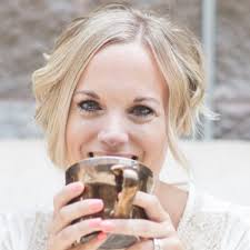 Tamera Shelton's Instagram, Twitter & Facebook