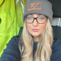 40+ (na) “Francesca Cooper” profile