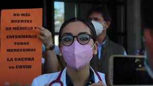 protesta hospital ginecopediatria imss medicos enfermeras vacuna covid 19  imss recibiran dosis debido tiempo delegacion