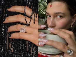 Did Selena Gomez Copy Hailey Bieber's Engagement Ring? We Have Proves and  Thoughts