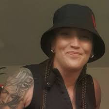 Janine Wilkinson's Instagram, Twitter & Facebook