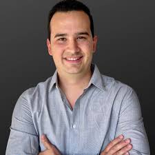 Alberto Montemayor, Realtor