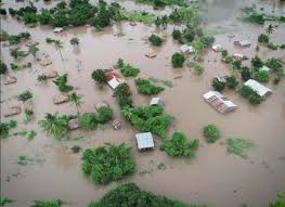 Hundreds of people have been killed and hundreds of thousands more affected. Catastrofe Ciclone Idai In Mozambico Forse Mille Le Vittime Meteogiornale It