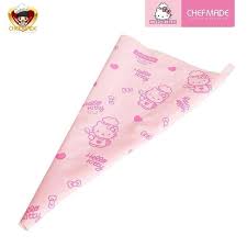 Paper bag ini tentu akan memberikan kesan yang lebih mewah dan elegan. Kantong Pastry Hello Kitty Pastry Bag Chefmade Kt7040 Terbaru Agustus 2021 Harga Murah Kualitas Terjamin Blibli
