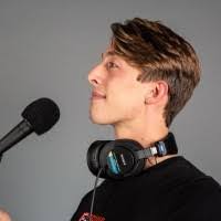 Samuel Donner's Instagram, Twitter & Facebook