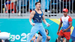 Daniel Villafañe en gimnasia, medalla de plata en Santiago 2023